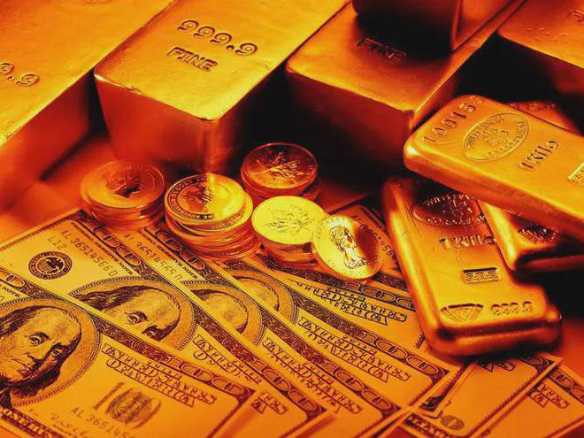特朗普罕见造访美联储施压降息，9月降息预期回落至55%，劳动力市场韧性成政策制约